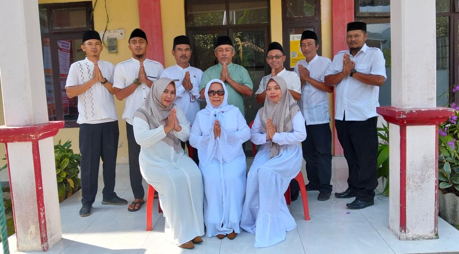 Kepala Desa Penusupan Mengucapkan Selamat Hari Kartini