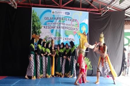Festival Ketropak Anoman Obong di SMANDA Kendal 