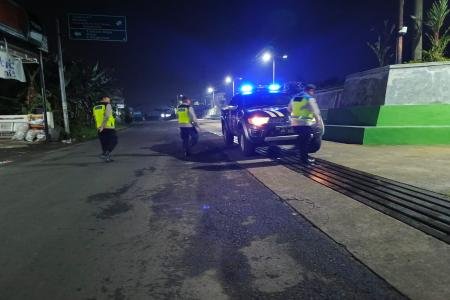 Polsek Limbangan Polres Kendal Gelar Patroli Skala Besar untuk Cegah B