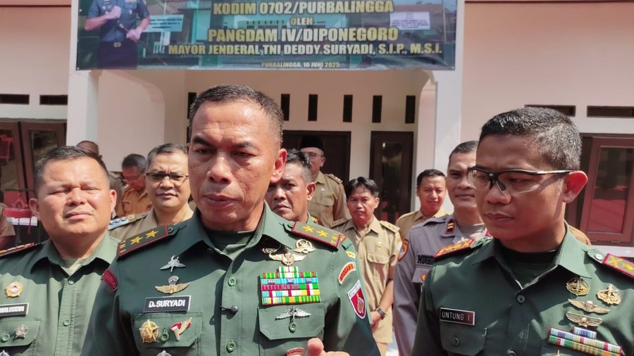 Pangdam Iv diponegoro Resmikan Renovasi Koramil Karang Moncol