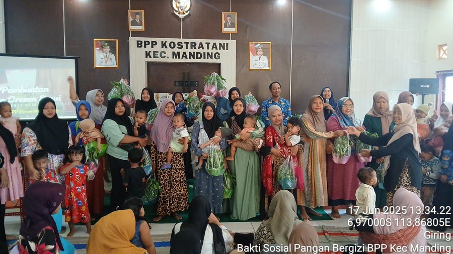 Peringati Hari Krida Pertanian, Bpp Manding Menggelar Bakti Sosial Ber