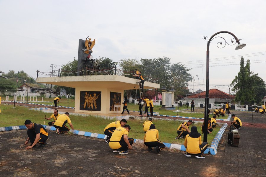 Sambut Hari Bhayangkara Ke 79 Polres Sumenep Gelar Bakti Religi, Di Tm