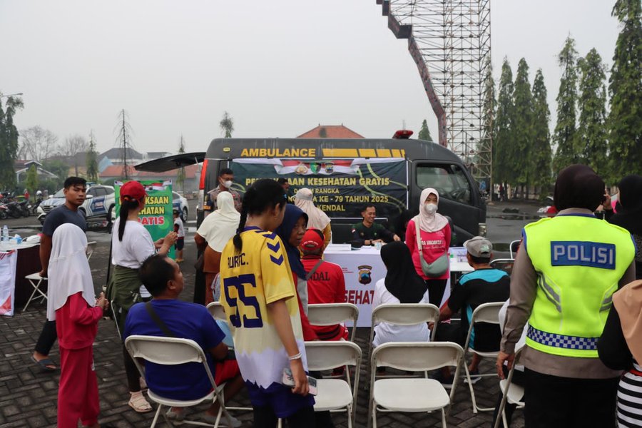 Car Free Day, Polres Kendal Beri Pelayanan Publik Sim, Skck Hingga Cek