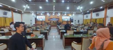 Dprd Demak Gelar Rapat Paripurna Ke 23, Setujui Raperda Rpjmd 2025 202