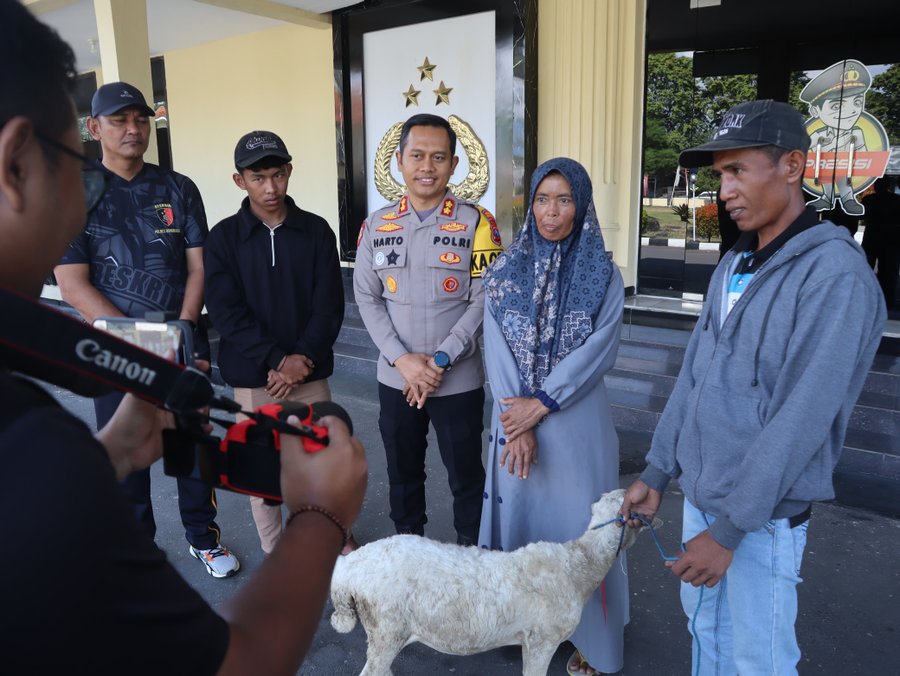 Polres Bondowoso Amankan Tersangka Curwan, Barang Bukti Kambing Disera