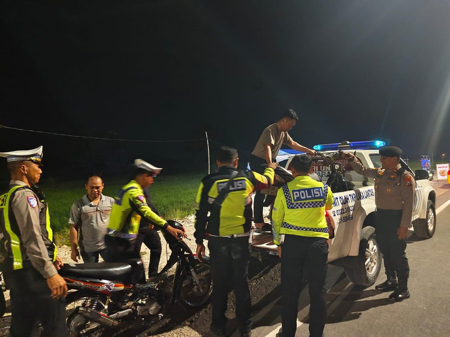 Polisi Gelar Patroli Balap Liar Di Jalur Lintas Utara Lamongan 9 Motor