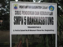 Selama Pelaksanaan Proyek Revitalisasi Fisik, Smpn 5 Rangkasbitung Ter