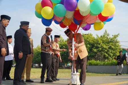 Bupati Sadewo Ingatkan Jangan Ada Perpeloncoan saat MPLS di Banyumas