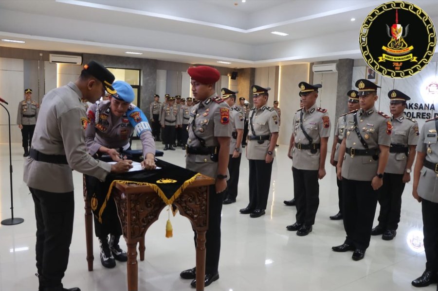 Polres Demak Gelar Sertijab 9 Perwira