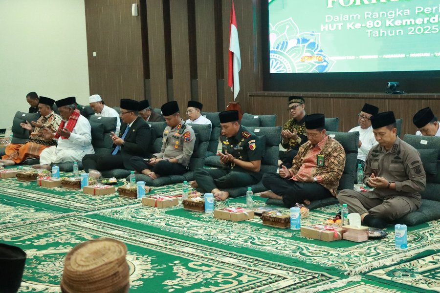 Polres Gresik Bersama Forkopimda Gelar Doa Bersama Sambut Hut Ke 80 Ri