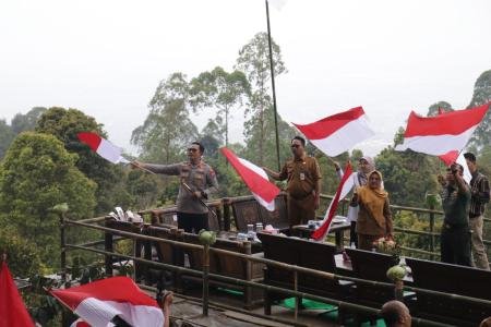 Semangat Kemerdekaan Polres Magetan dan Forkopimda Magetan Ngopi Baren