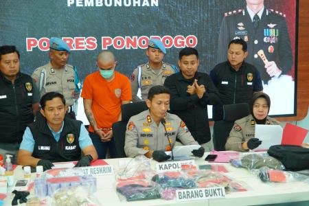 Polres Probolinggo Gelar Gerakan Pangan Murah Masyarakat Sumringah