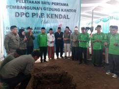 Peletakan Batu Pertama Gedung Pkb Kendal, Jadi Pusat Pemenangan Dan Ge