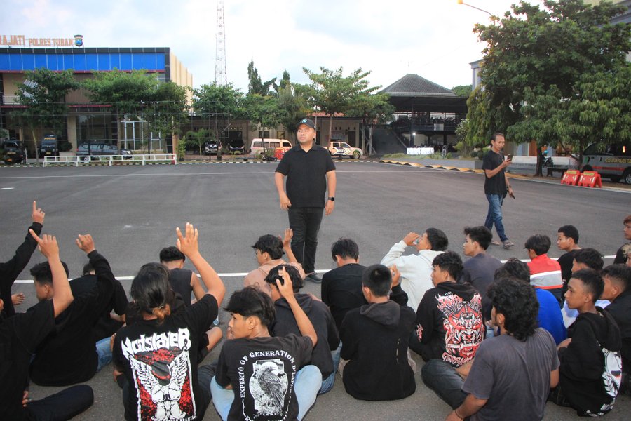 Polres Tuban Amankan Dan Beri Pembinaan 38 Oknum Pesilat Konvoi Di Jal