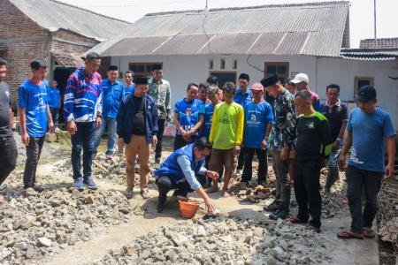 Partai Demokrat Rayakan HUT ke24 dengan Bedah 9 Rumah untuk Warga Tida