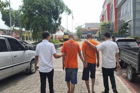 Komitmen Berantas Narkoba Polres Gresik Amankan Dua Tersangka Pengedar