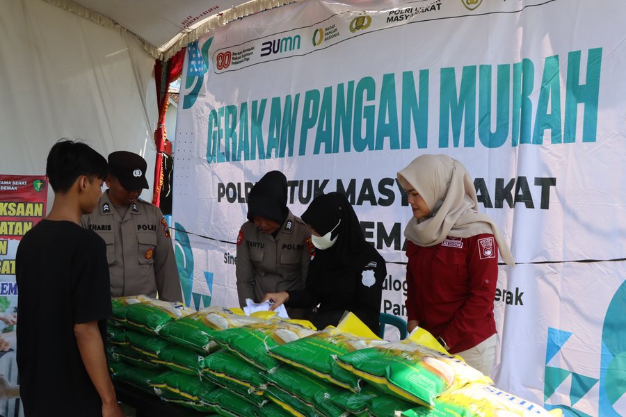 Polres Demak Dukung Swasembada Pangan Nasional Lewat Penanaman Jagung 