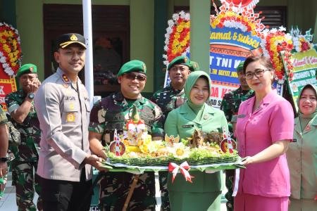 Hangat dan Penuh Keakraban Polres Demak Rayakan HUT TNI ke80 Bersama K