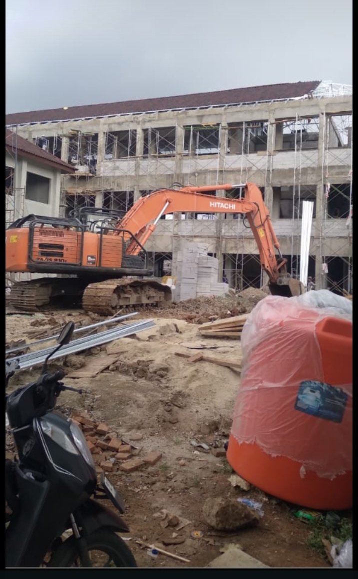 Publik gerah, pengawasan proyek sekolah sma smk di wilayah desa karet 