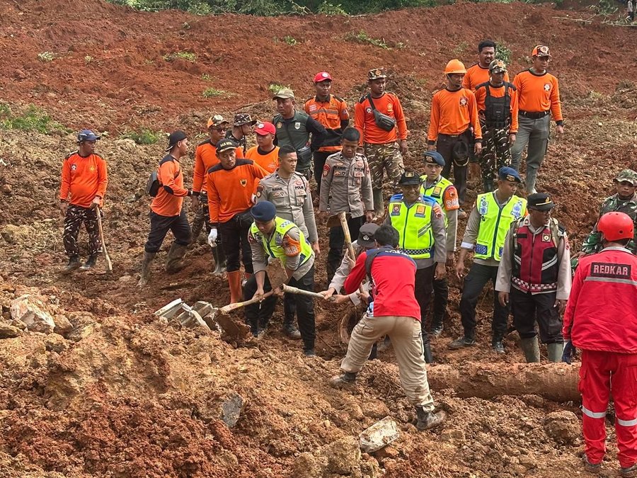 Polri Kerahkan 155 Personel, 4 Anjing Pelacak, Dan Perkuat Operasi Sar