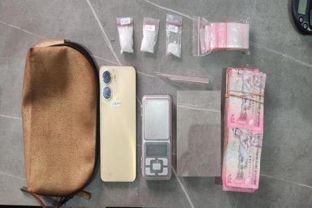 Polres Pasuruan Tangkap Petani Pengedar Sabu di Kandang Sapi Amankan 7