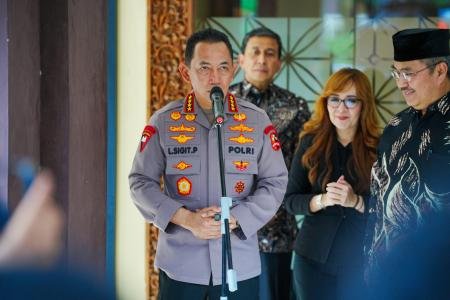 Polri Topping Off SMA Kemala Taruna Bhayangkara Awal Era Baru Pendidik