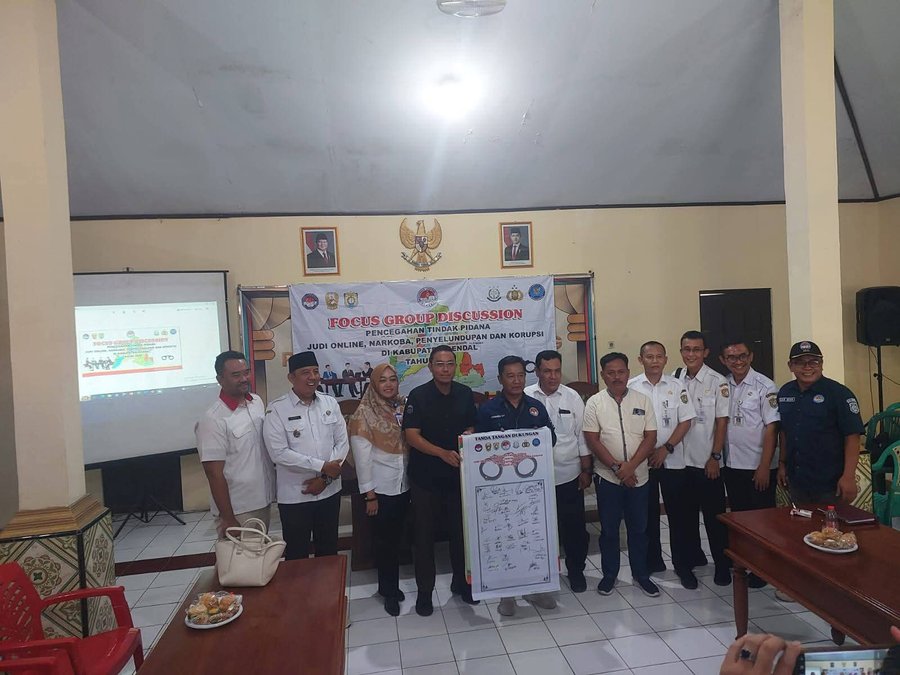 Bahurekso Lawyer Club Kendal Warning Warga, Perjudian Di Kuhp Baru Dia