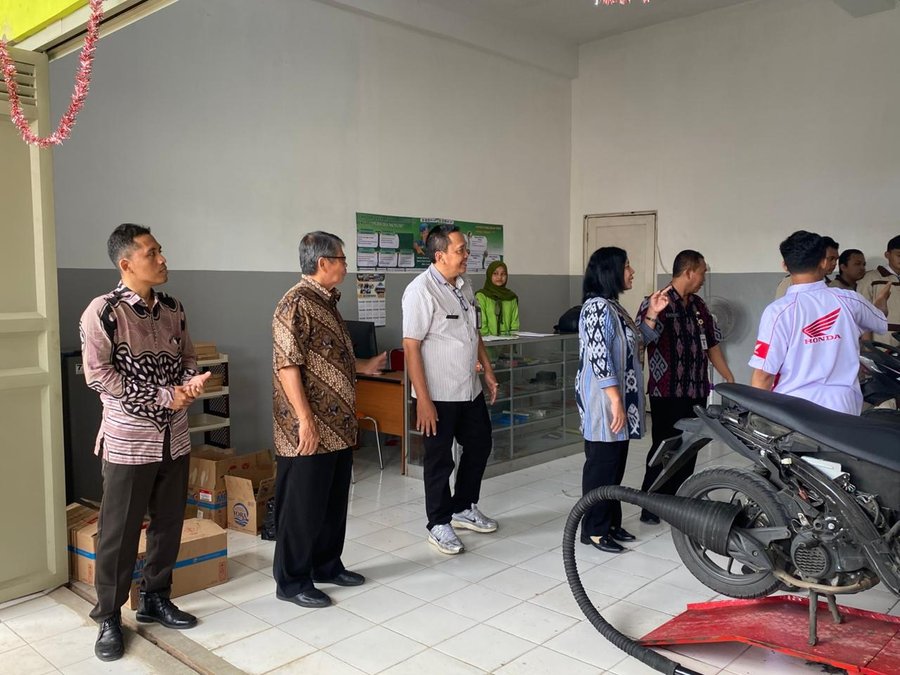 Smk Yplp Perwira Purbalingga Resmikan Teaching Factory Bengkel Motor