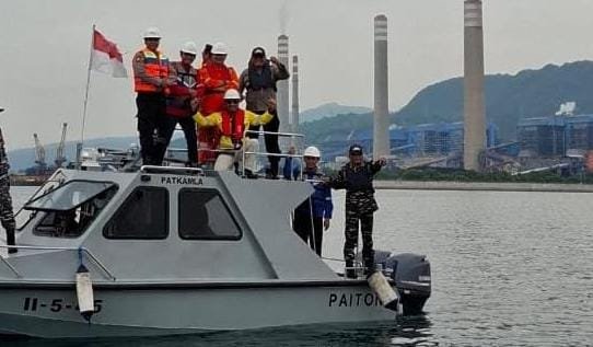 Jelang Nataru Polres Probolinggo Patroli Laut Amankan Obyek Vital
