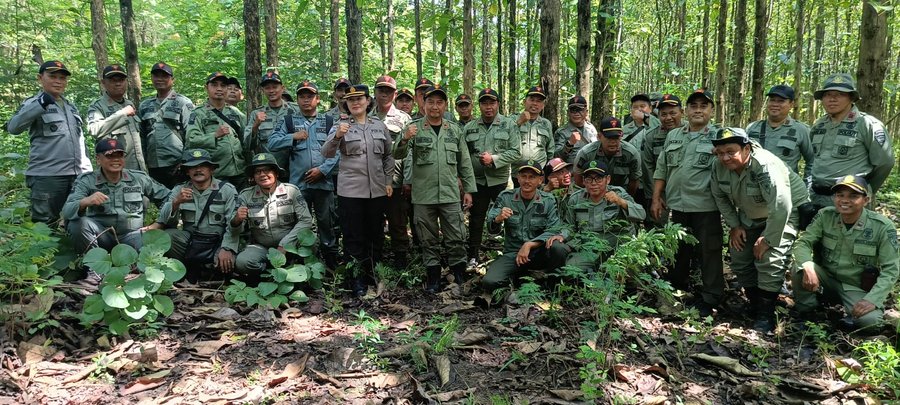 Perhutani Kph Semarang Gelar Apel Siaga Pengamanan Hutan Jelang Natal 