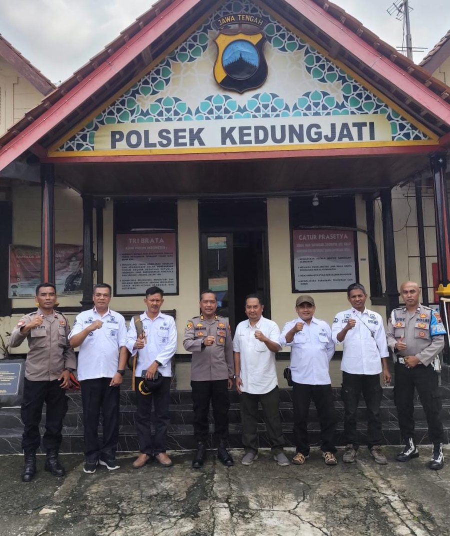 Perkuat Pengamanan Hutan Jelang Nataru Perhutani Kph Semarang Intensif