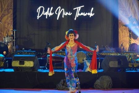 Pagelaran Art Laboratory 5 Dimeriahkan Penampilan Maestro Didik Nini T