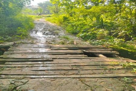 Warga dusun Gulugur timur Desa Kalowang kecamatan Gayam kabupaten Sume