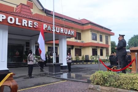 Polres Pasuruan Peringati Hari Ibu ke97 Kapolres Ibu Berperan Penting 