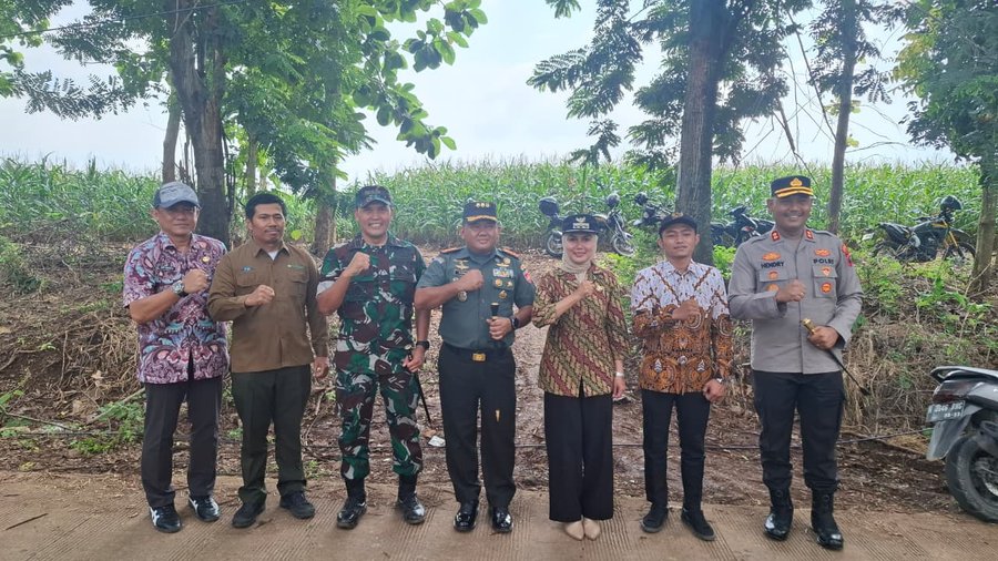 Perhutani Kph Kendal–korem 073 makutarama Siapkan Lahan Kawasan Huta
