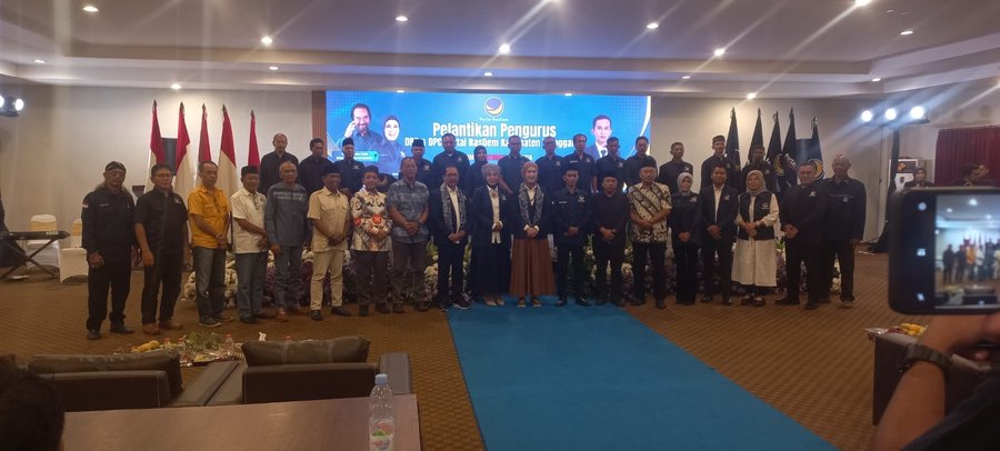 Pelantikan Pengurus Baru Dpd Dan Dpc Partai Nasdem Kabupaten Trenggale