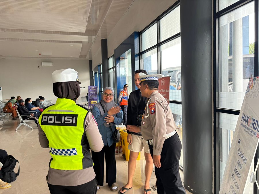 Polantas Menyapa Di Terminal Arya Wiraraja Satlantas Polres Sumenep Ed