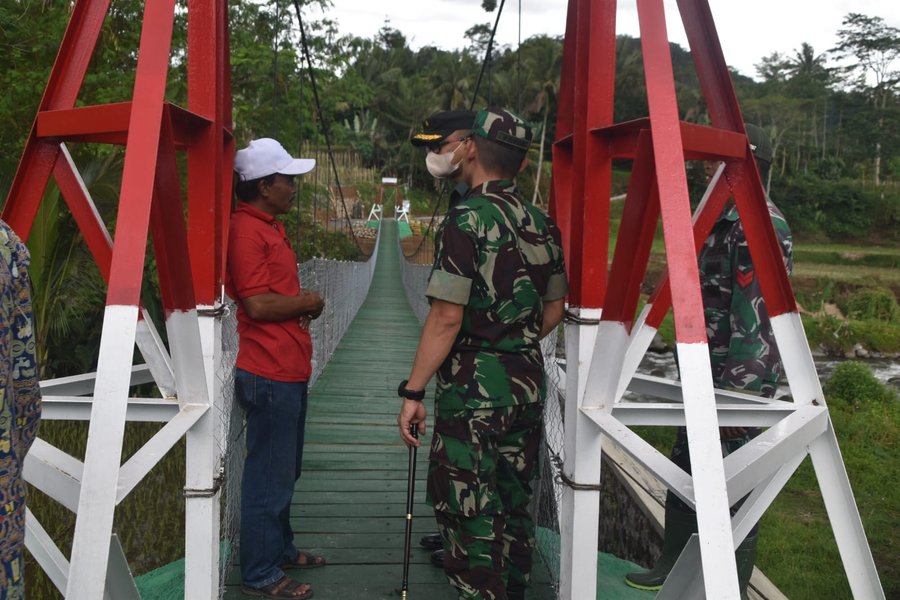 Peninjauan Jembatan Gantung Garuda Wonosobo: Kolaborasi Tni, Pemerinta