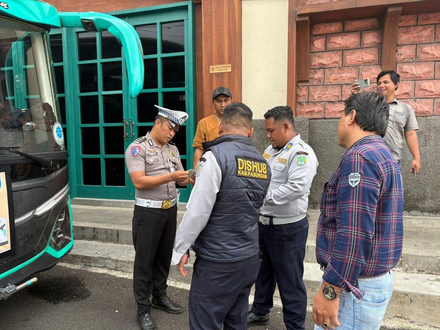 Tekan Angka Kecelakaan, Polres Pasuruan Laksanakan Operasi Keselamatan