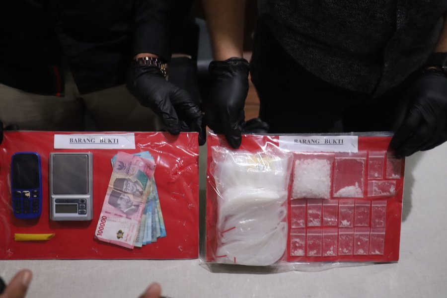 Polres Pelabuhan Tanjungperak Ungkap Peredaran Narkoba Amankan Residiv