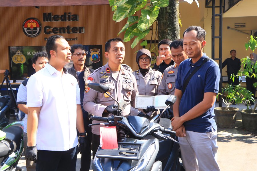 Polres Ngawi Tuai Apresiasi, Ungkap Curanmor Dan Kembalikan Motor Ke P