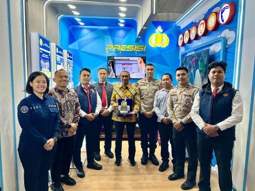 956 Pengunjung Padati Booth Polri, Raih Juara Terbaik 3 Pada Pameran K