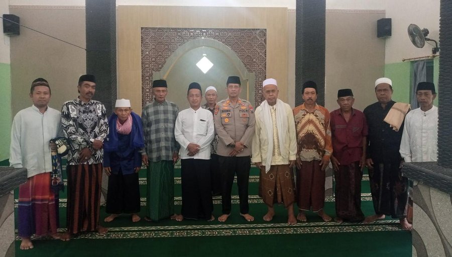 Akp Sobingan Laksanakan Safari Jum'at Di Masjid Sudut Terpencil Kota B