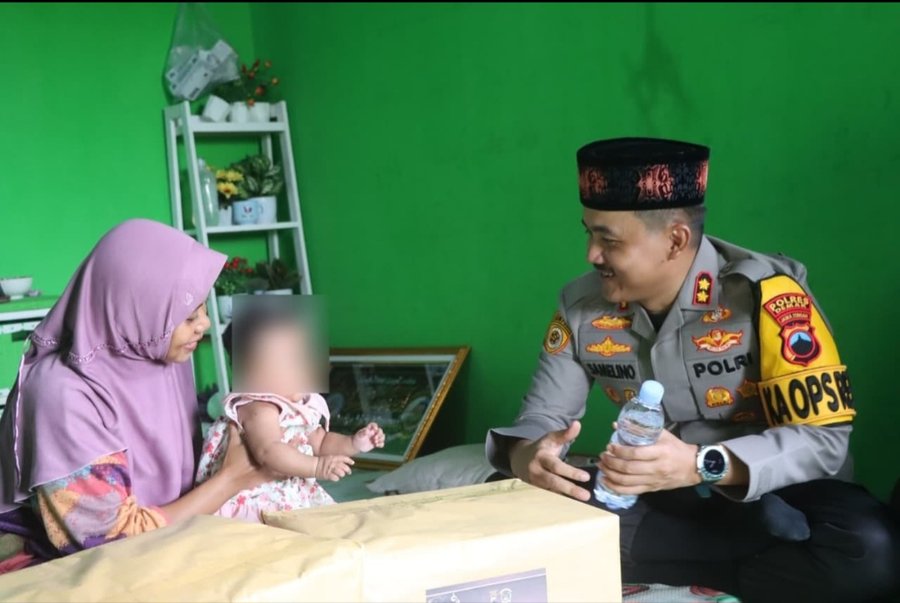 Kapolres Demak Tinjau Korban Serangan Monyet, Lakukan Trauma Healing