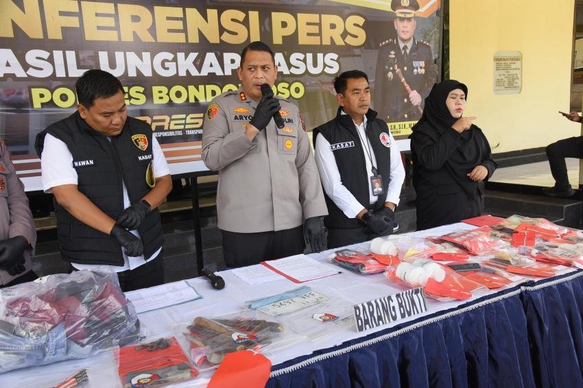 Gempur Peredaran Narkoba, Polres Bondowoso Amankan 11 Tersangka Dan Ri