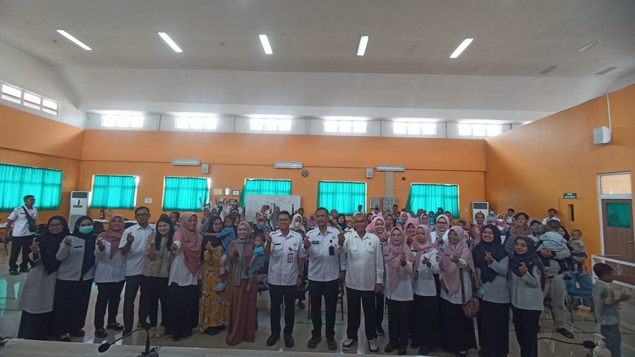 Balita Stunting Di Kendal Dapat Pemeriksaan Dan Asupan Gizi Khusus Dar