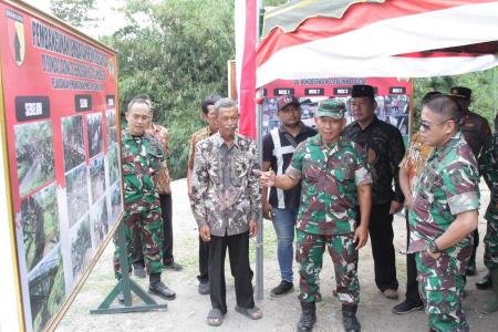 Monitoring Dan Evaluasi Aster Kasdam VBrawijaya Tinjau Jembatan Perint