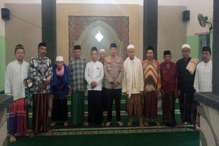 AKP Sobingan Laksanakan Safari Jumat di Masjid Sudut Terpencil Kota Bo