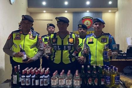 Sat Samapta Polres Demak Gencarkan Operasi Miras 157 Botol Diamankan