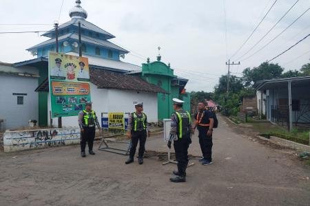Polres Mojokerto Amankan 3 Orang Matel yang Rampas Pajero di Sooko